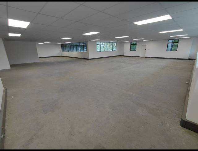 1,765M² OFFICE TO LET IN RANDJESPARK